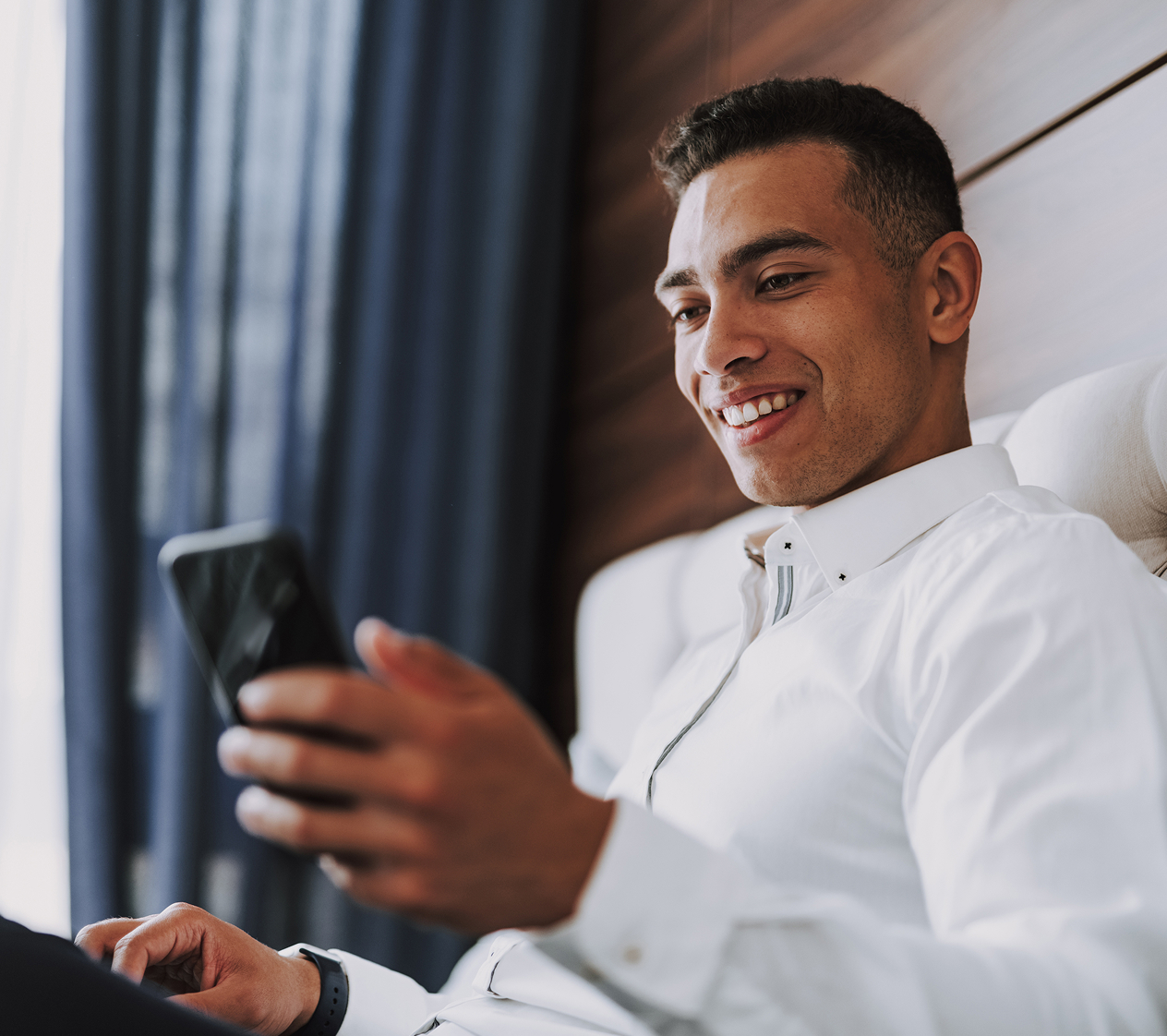 Manage Money 24/7 with Free Mobile Banking